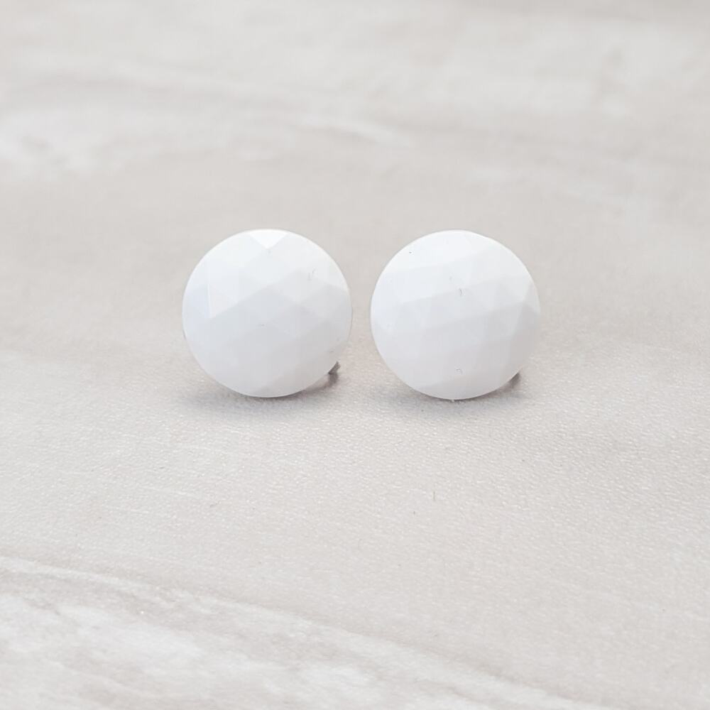 Vintage Screw On Earrings Faceted White Lightly Domed Circle 0.75"